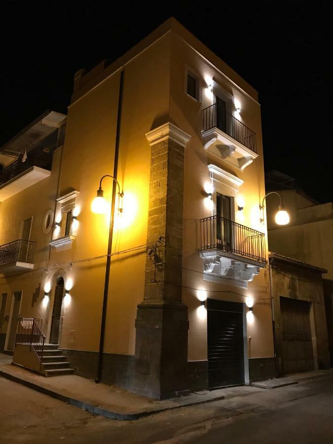 Casa Vacanze A Due Passi Grammichele Екстер'єр фото